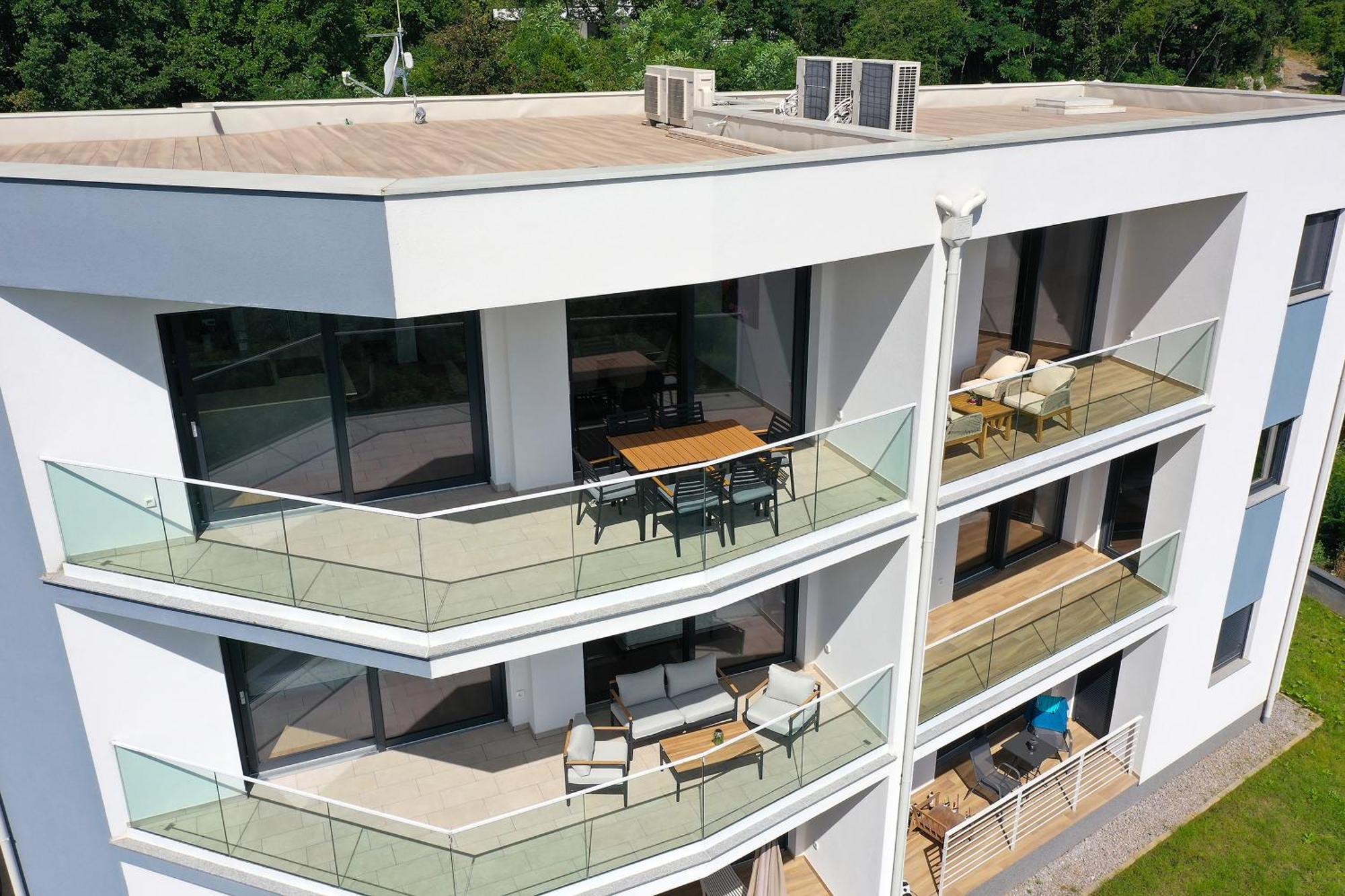 Apartment Anni-Free Parking&Evcharger-24H Self Check-In Opric Dış mekan fotoğraf